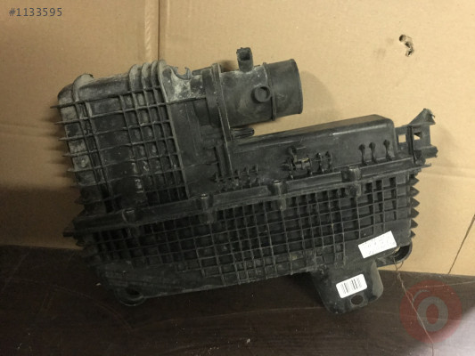 Renault Clio 2 Hava Filtre Kutusu 8200610286