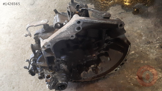 citroen saxo 1.4 benzinli çıkma manuel şanzıman