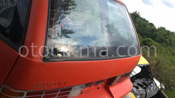 suzuki swift çıkma bagaj kapağı