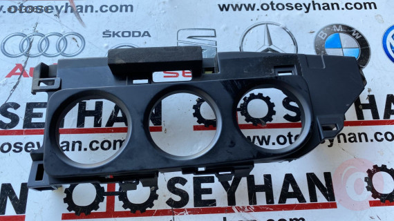 55406-02330 toyota corolla 2018 klima paneli çerçevesi kapla
