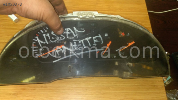 nissan vanetto çıkma kilometre saati