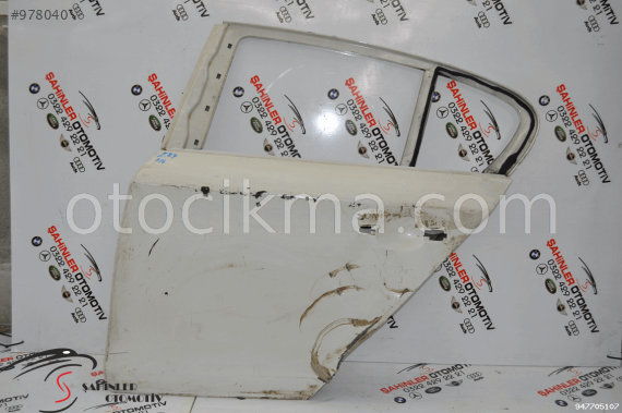 BMW 1 SERİSİ E87 1.16 2006 SOL ARKA KAPI