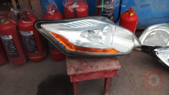 çıkma parça ford c max sağ far