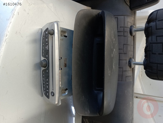 RENAULT MEGANE 2 RADYO CD ÇALAR(281150743R)