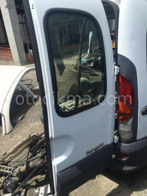 Renault Kangoo 1 sağ bagaj kapısı hatasız orjinal çıkma