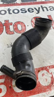 3C0129654M leon 1.6 tdi cay 1.9 bls hava filtre turbo borusu