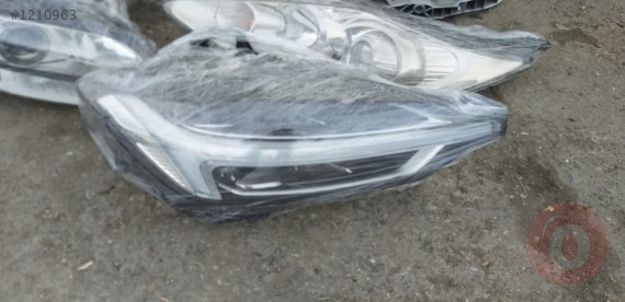 VOLVO XC60 SAĞ FAR LED ÇIKMA ORİJİNAL 2018-19