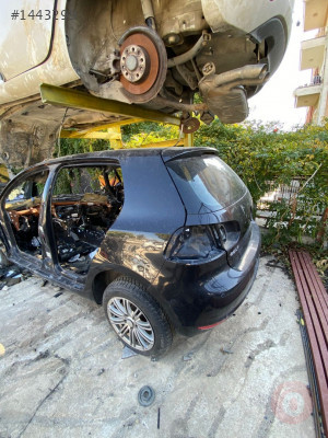 volkswagen golf 6 sol arka çamurluk