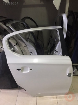 CORSA E SAĞ ARKA KAPI ORJİNAL ÇIKMA