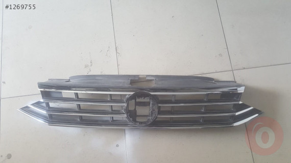 volkswagen passat b8.5 ön panjur orjinal çıkma