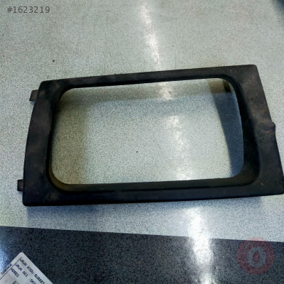 6U0807431A SKODA FLECİA SİS KAPAĞI