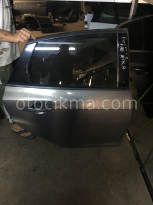 FORD FOCUS 3 SAĞ ARKA KAPI GÜÇMANLAR OTO