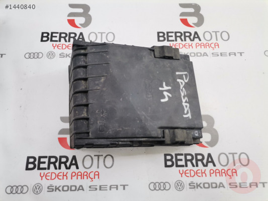 AUDİ TT 2008-2014 SİGORTA KUTUSU KAPAĞI 1K0937132G