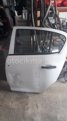 Opel Corsa D sol Arka Kapı