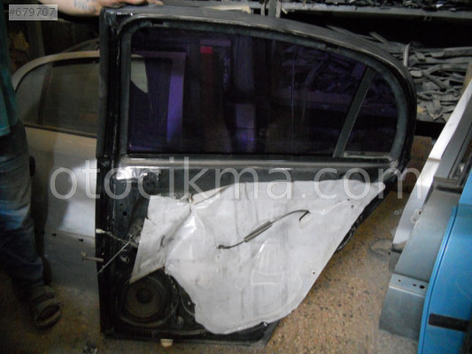 OPEL VECTRA C SAĞ ARKA KAPI DOLU 2003-2008 MODEL