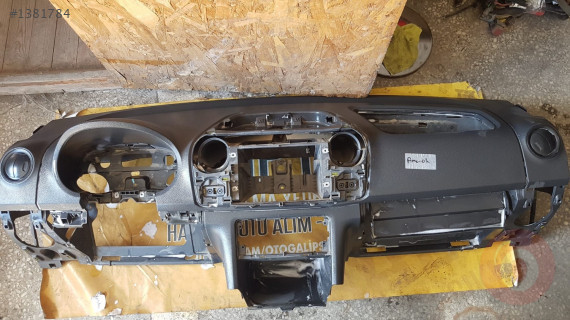 Volkswagen Amarok Boş Torpido Hatasız Orjinal Çıkma