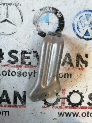 1K1857955 vw golf 5 göğüs bağlantı destek demiri sol