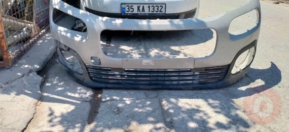Citroen c5 aircoross hatasız ön tampon Çıkma orjinal