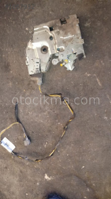 ford connect çıkma sol sürgülü kapı kilidi