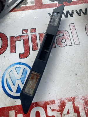 8P4827574 audi A3 sportback 2010 bagaj plaka lambası kaplama