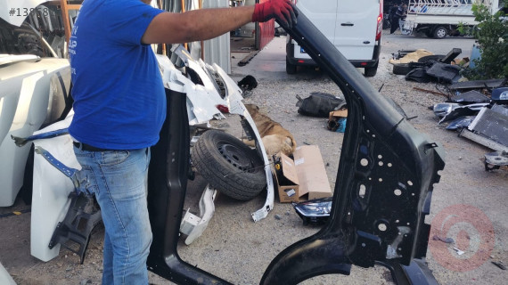 FORD TRANSİT SAĞ ÖN KAPI FRANGARTI SIFIR KESME
