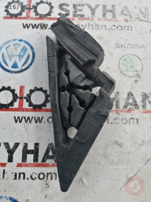 Audi a3 2010 sağ ayna iç köpüğü