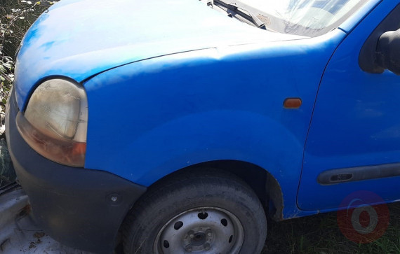 2002 Renault kangoo express 1.9 çıkma sol ön çamurluk