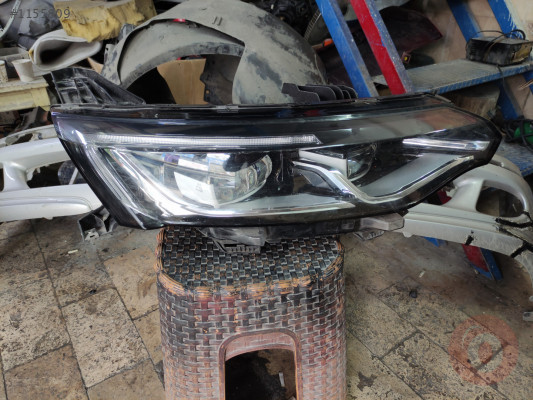 RENAULT TALİSMAN SAĞ FAR ORJİNAL ÇIKMA