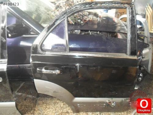 KİA SORENTO SAĞ ARKA KAPI