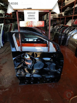 RENAULT CAPTUR ORİJINAL ÇIKMA SAĞ ON KAPI GÜL OTOMOTIV