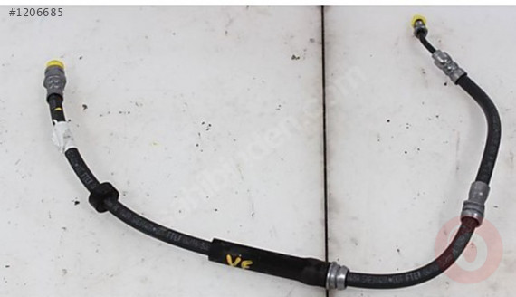 AUDİ A4 A5 16-19 FREN HORTUMU SOL ÖN 8W0611707G