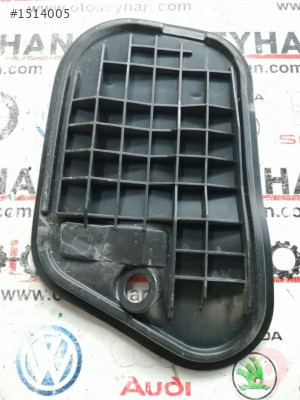 5JA837915B seat toledo 2012-19 sol ön kapı iç panel kapağı