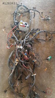 fiat doblo 1.9d çıkma motor içi tesisatı sigorta tablası