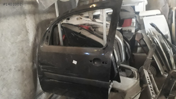 Renault Kango Sol Ön Kapı