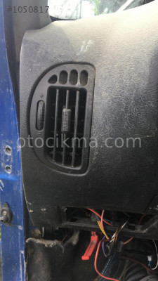 1998 model citroen saxo çıkma sol üfleme ızgarası