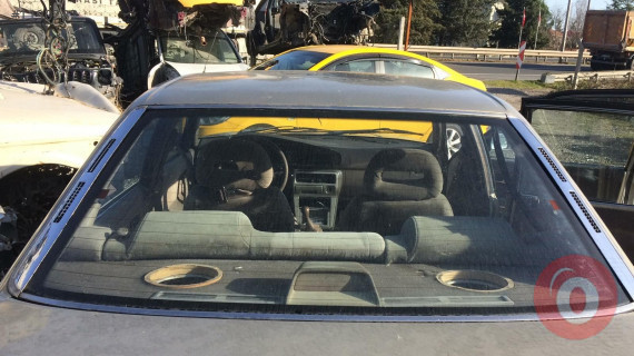 1992 model mazda 626 çıkma bagaj camı