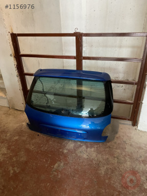 206 pejo çıkma bağaj kapağı