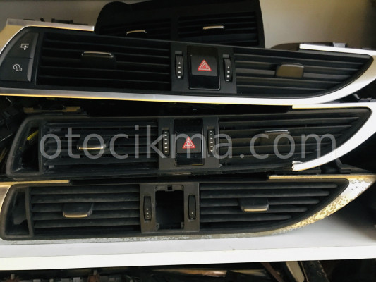 Audi A6 klima üfleme ızgarası