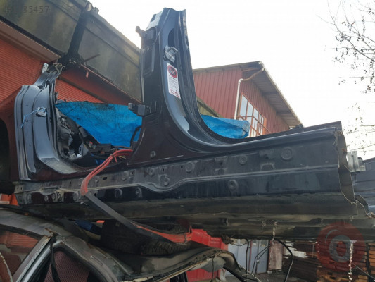 Bmw 730 Sağ Marşbiyel Hatasız Orjinal Çıkma