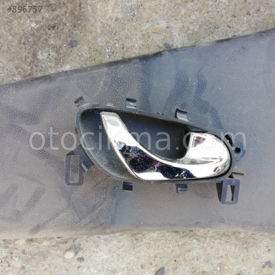 806704EA0A nissan qashqai j11 arka sağ iç kapı kolu