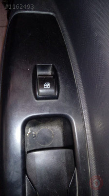 2013 model fiat doblo milenyum çıkma sağ ön cam düğmesi