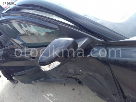 2007 VOLVO S40 ÇIKMA SAĞ DİKİZ AYNA CAMI.