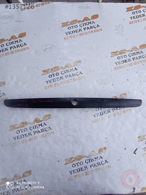 Toyota Corolla Arka Bagaj Lamba Kaplaması 2001-2006