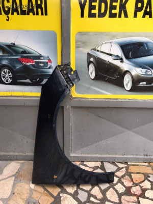 opel insignia sağ ön çamurluk