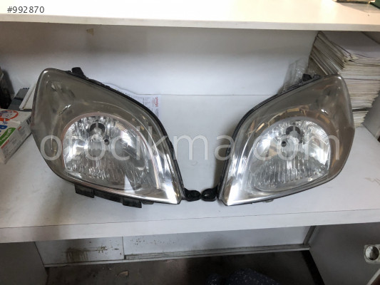 Fiat Fiorino sağ far ORJİNAL