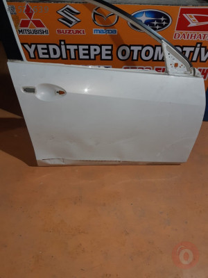 MAZDA 3 KAPI SAĞ ÖN