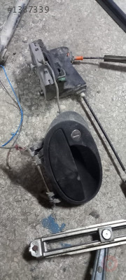 Opel Combo C sol ön dış kapı kolu