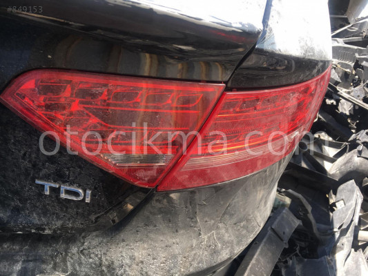 AUDİ A5 SAĞ STOP  VE TÜM ÇIKMA YEDEK PARÇALAR