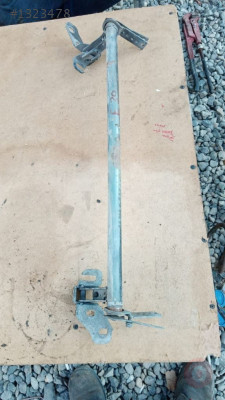 BMW E30 KAPUT MENTEŞESİ