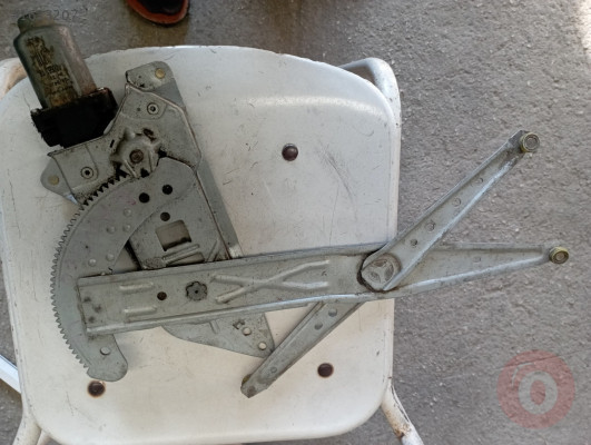 RENAULT KANGO CAM KALDIRMA MOTORU SOL..8200188563